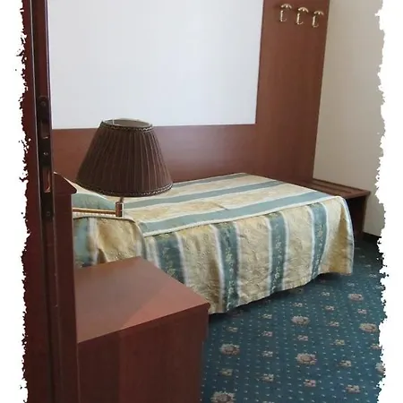 Hotell Castellani 3*