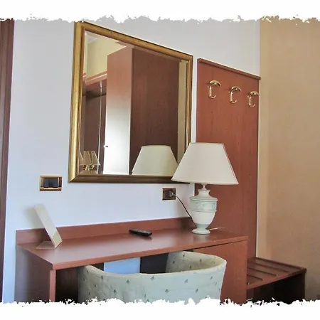 ホテル Castellani 3*